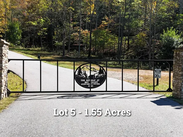 62 Blaine Fork Dr, Franklin, NC 28734