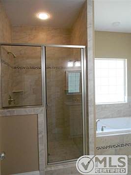 4th image of 3440 Edgemont Trl #1