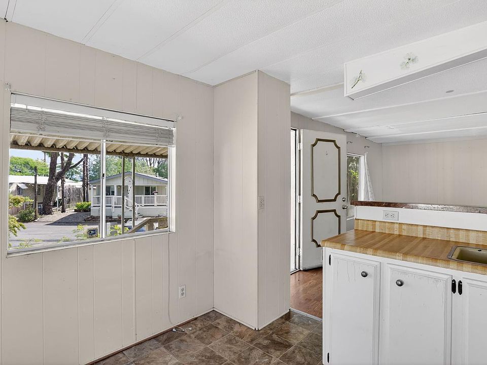 4495 Neenah Trl, Redding, CA 96003 | MLS #226049427 | Zillow