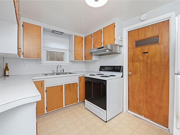 5th image of 513 W Filbert St