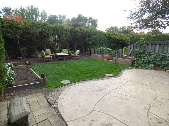 5th image of 2727 S Lakeshore Dr APT D-15