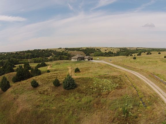 3rd image of 38489 Road 744