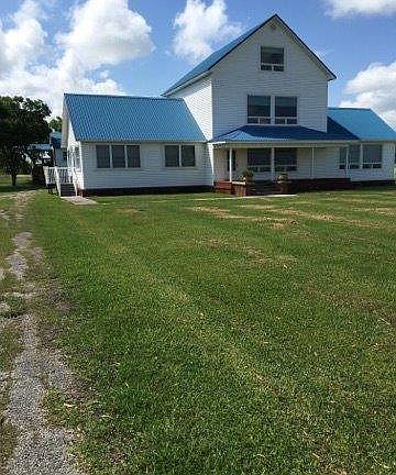 2nd image of 315 County Road 305