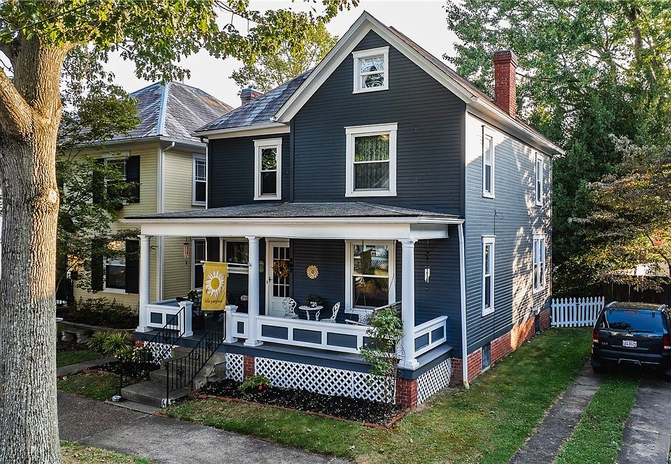 1st image of 707 5th St