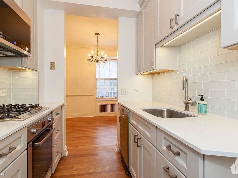 2018_12_3_1255_N_State_Unit_9D_13