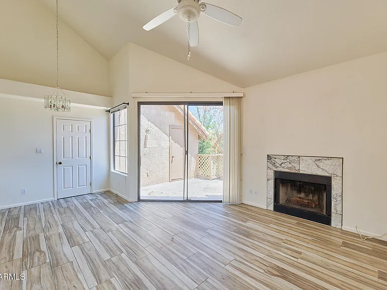 1001 N Pasadena St #61 — Photo 6