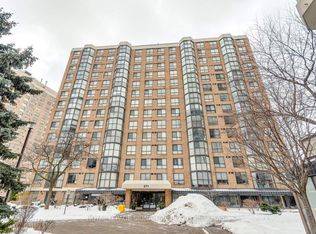 271 Ridley Blvd #108, Toronto, ON M5M4N1