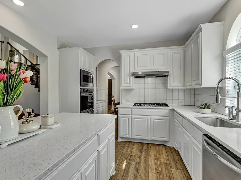 5920 Humber Ln — Photo 15