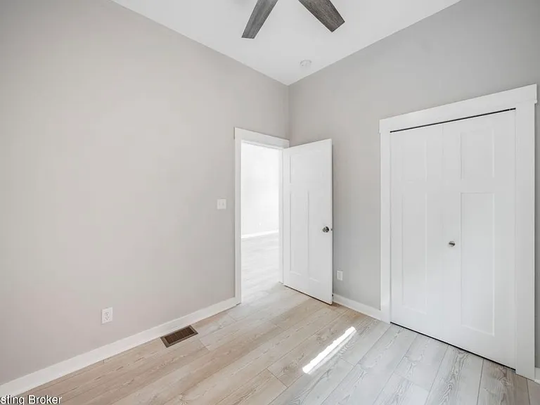 718 Henry Firpo St — Photo 14