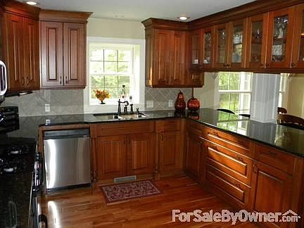 3rd image of 2730 Pinesboro Dr NE