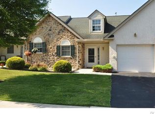 1518 Harvest Dr W, Easton, PA 18040