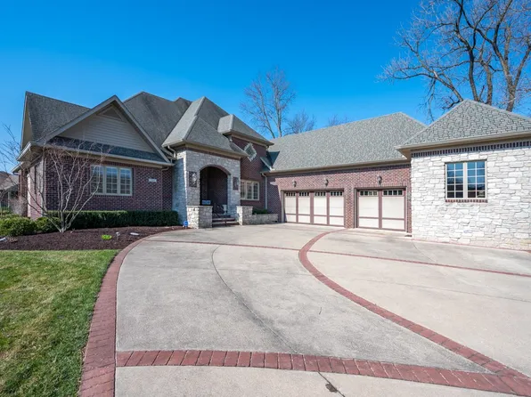 331 Orme Ct, Terre Haute, IN 47803