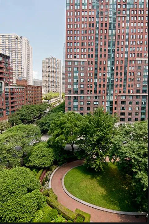 280 Rector Place #4D in Battery Park City, Manhattan | StreetEasy