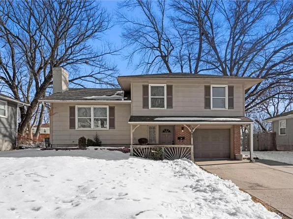 12007 Belmont Ave, Grandview, MO 64030