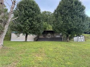 4542 N Old State Highway 16, Millers Creek, NC 28651