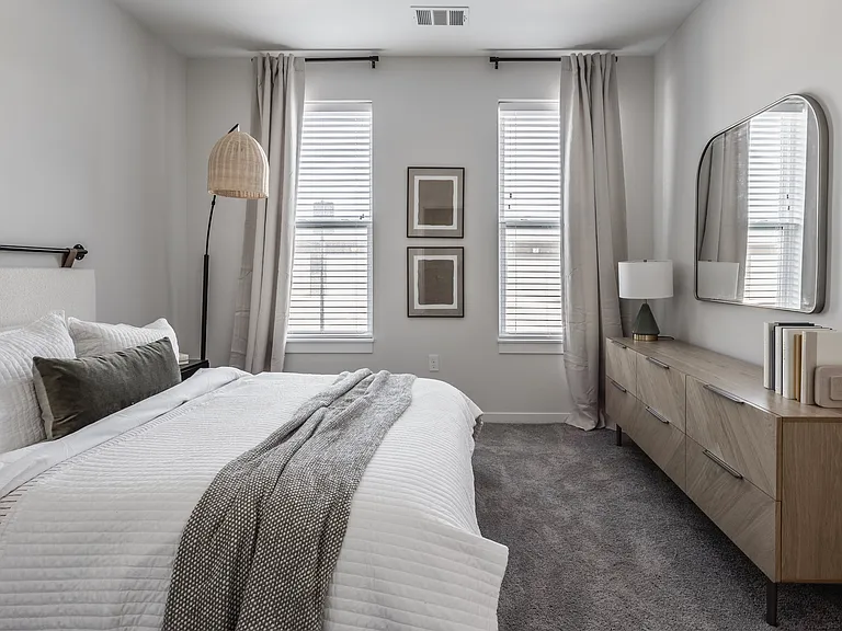 Switch Apartments — Photo 29