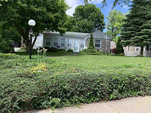 2nd image of 1236 Woodlawn Dr