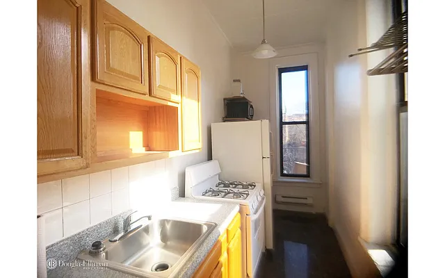 Rented by Douglas Elliman | media 12