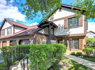 13327 S Oak Hills Pkwy #VILLA2, Palos Heights, IL 60463