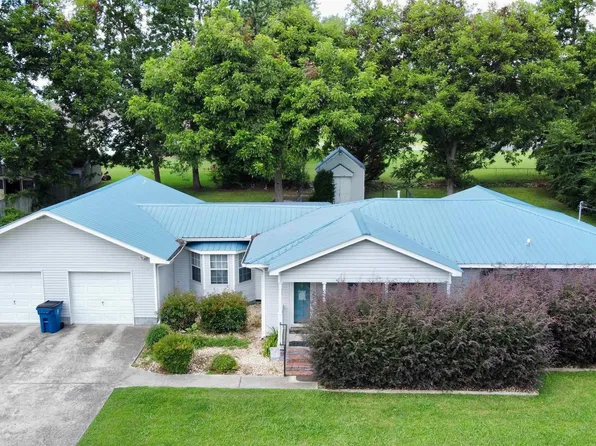 306 White St, Boaz, AL 35957