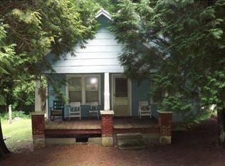 687 Tiger Creek Rd, Roan Mountain, TN 37687