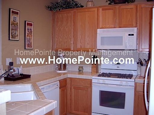 2nd image of 505 Esplanade Cir