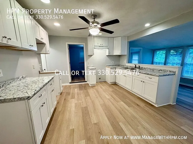 612 Guy St NW — Photo 5