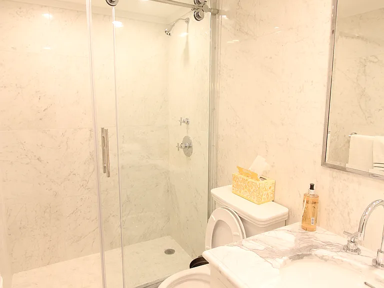 124 W 80th St #1 — Photo 5