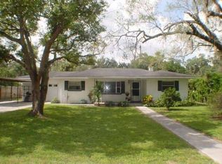 9908 Davis Rd, Temple Terrace, FL 33637