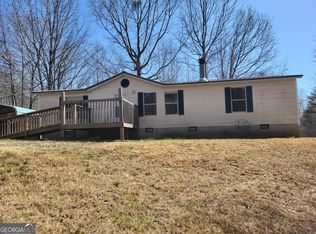 1612 N Hicks Rd, Toccoa, GA 30577