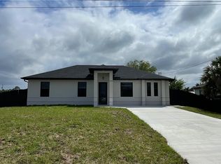 528 Raintree St E, Lehigh Acres, FL 33974