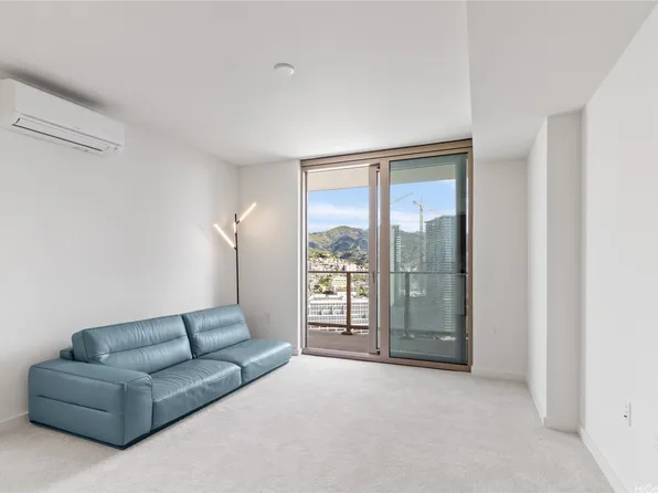 1388 Kapiolani Blvd #2811, Honolulu, HI 96814