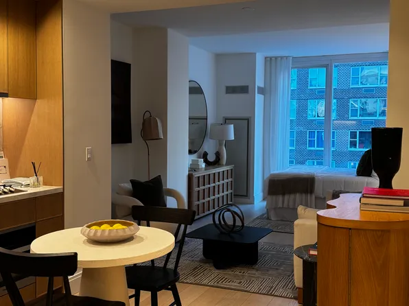 501 3rd Avenue image 1 of 11