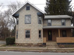 222 Cemetery St, Jersey Shore, PA 17740