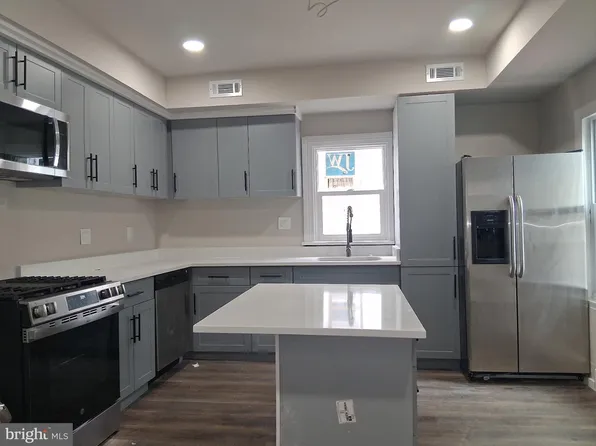 5911 Crown St, Capitol Heights, MD 20743