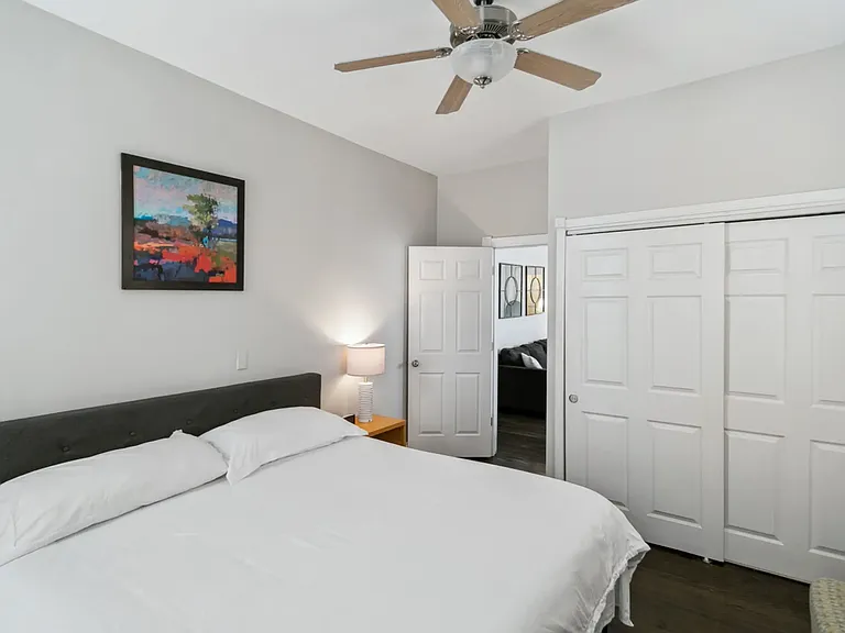 311 W Park Ave — Photo 17