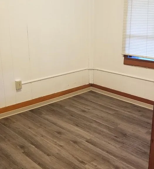 545 NE Oak St — Photo 26