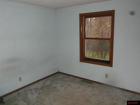 3rd image of 48181 155th St