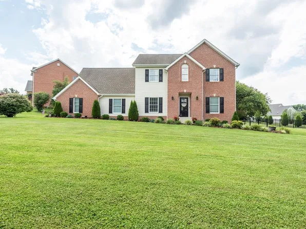 18380 Whites Point Dr, Abingdon, VA 24211