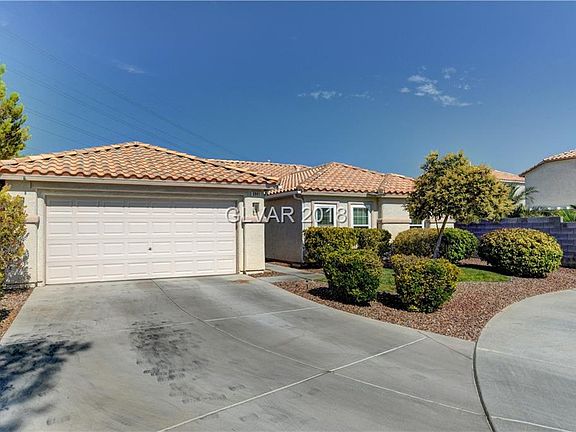3rd image of 3901 Black Peak Ct