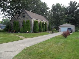 3114 Legion Rd, Erie, PA 16506