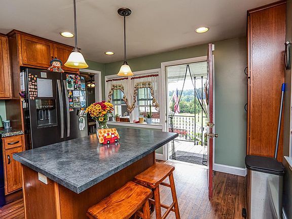 4th image of this home