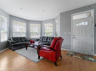 1864 Keystone Pl, Schaumburg, IL 60193