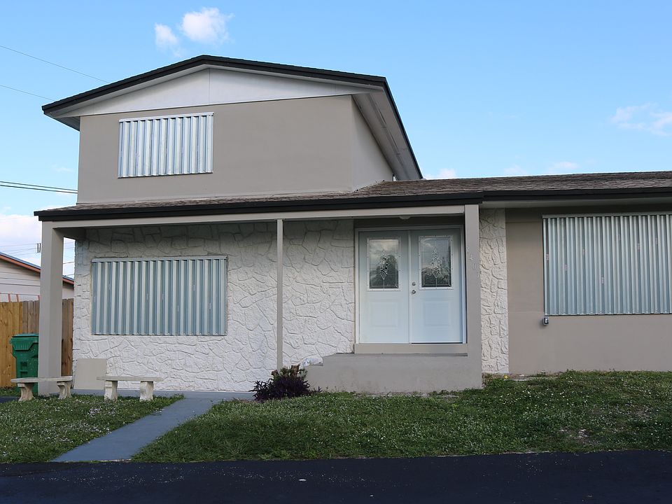 1st image of 1401 NW 196th St