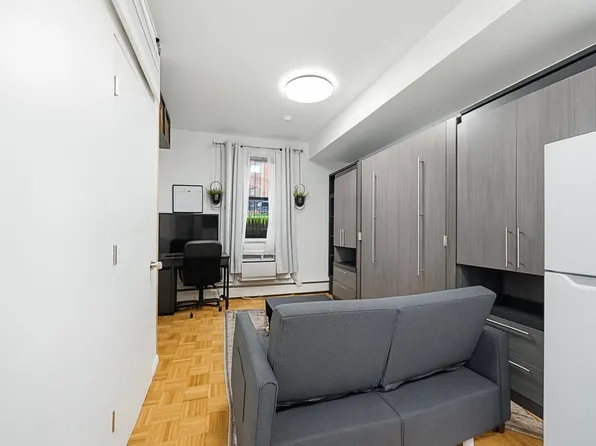 165 7th Street image 6 of 11