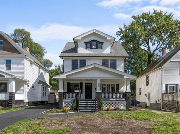 3249 W 100th St, Cleveland, OH 44111