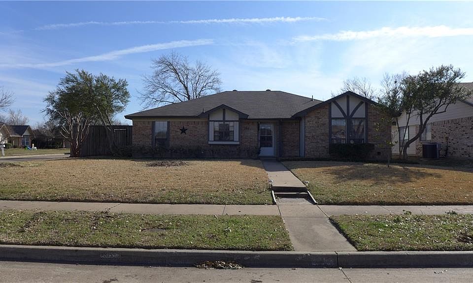 1st image of 2302 Jamaica Pl
