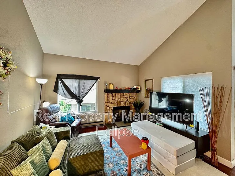 14636 NE 45th St #C15 — Photo 5