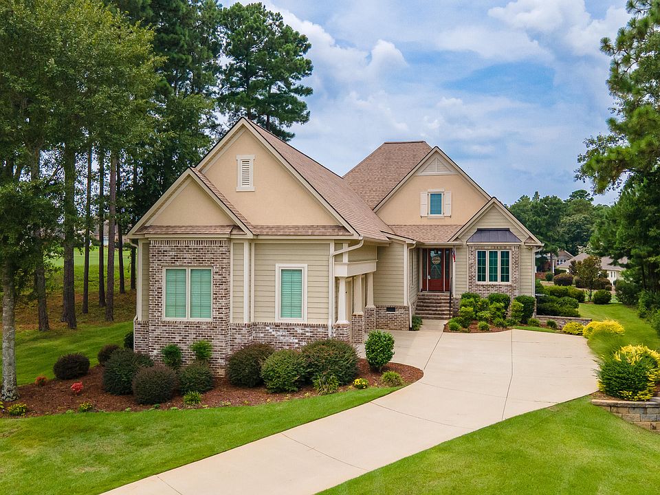 1st image of 207 Quiet Oak Ct