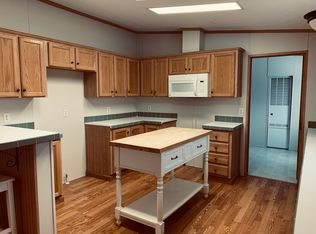 456 Saddle Dr, Grand Blanc, MI 48439